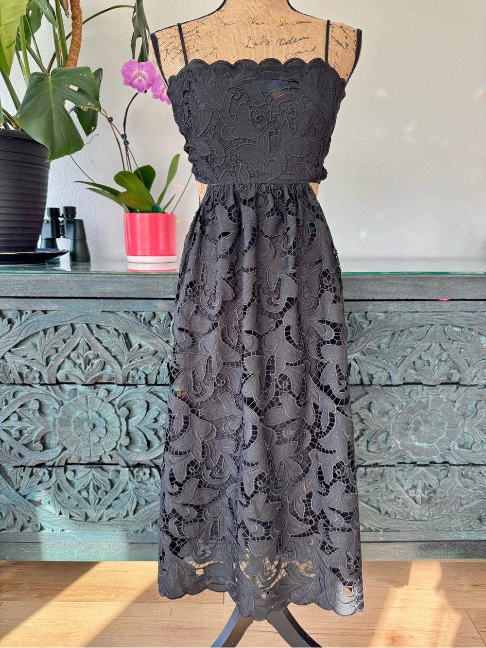 Express Black Lace Midi Dress with Cutout Waist